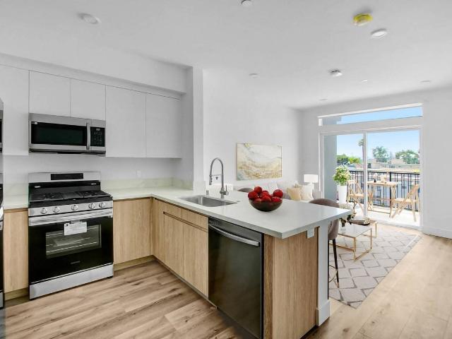Apartment for rent in Van Nuys Neighborhood Council District, Canoga Park