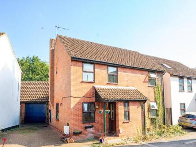 House for sale in Lyons, Greater London