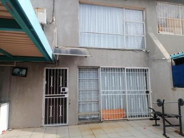Townhouse for sale in Welkom, Matjhabeng Local Municipality
