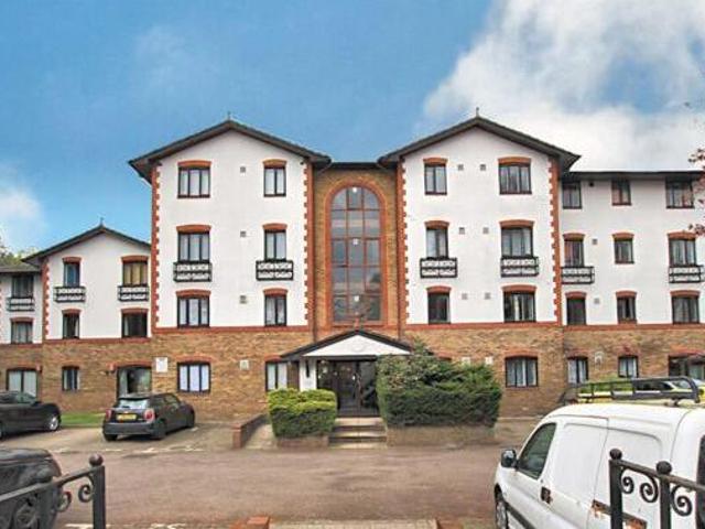 House for sale in Greater London