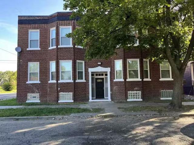 Condo for rent in Detroit