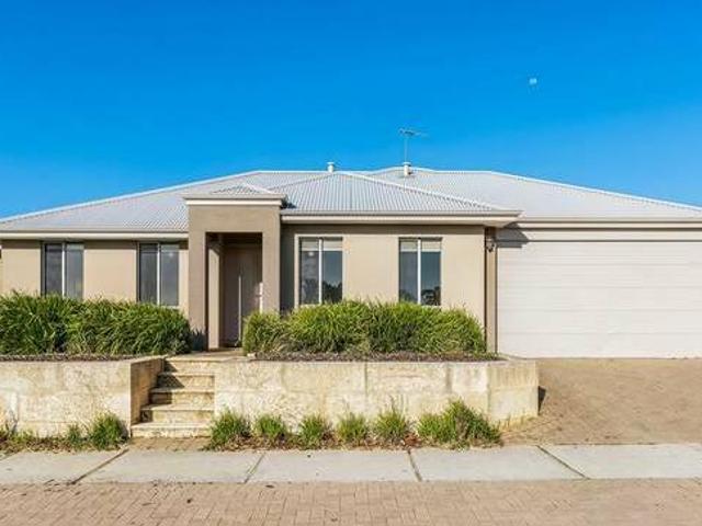 House for rent in Cockburn, Western Australia