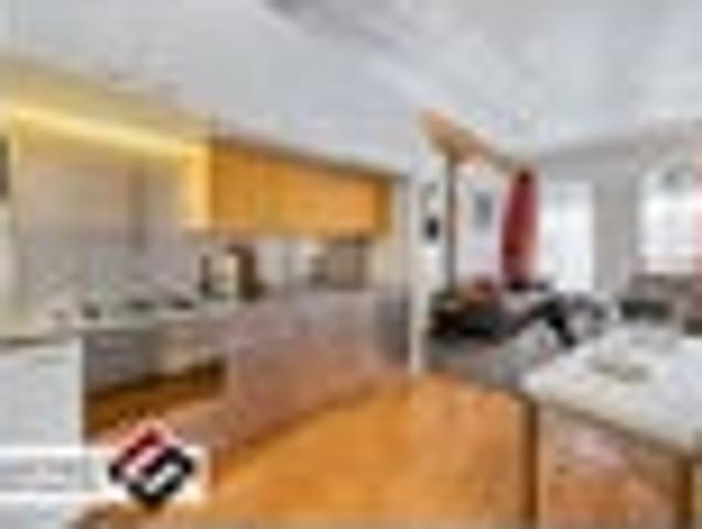 Apartment for sale in Auckland, Oroua County