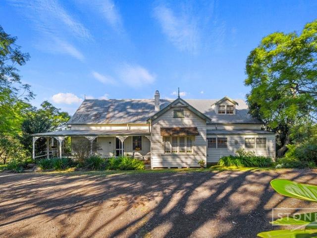 Cottage for sale in Sydney, New South Wales