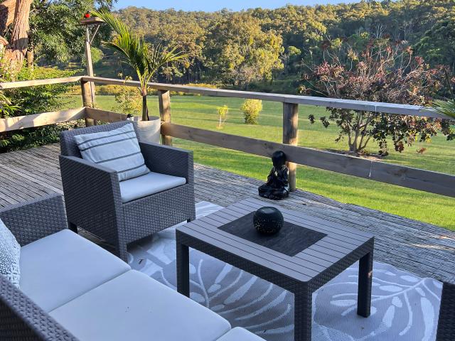 Cottage for sale in Nicholson, Victoria