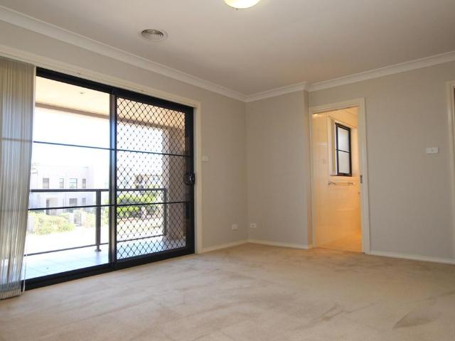 Townhouse for rent in Bruce, Australian Capital Territory
