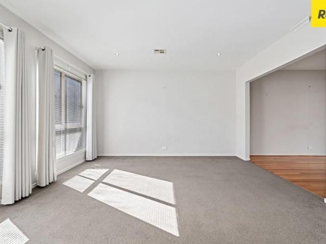 Townhouse for rent in Bruce, Australian Capital Territory