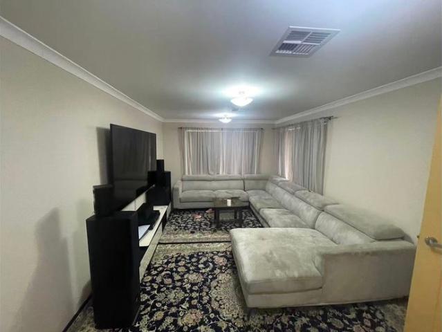 House for rent in Seville Grove, City Of Armadale