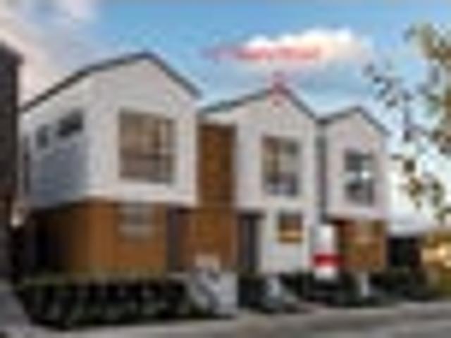 Townhouse for sale in Waitakere