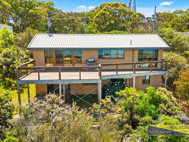 House for sale in Lakes Entrance, Victoria