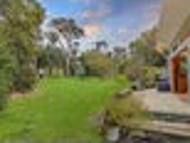 House for sale in Oratia, Oroua County