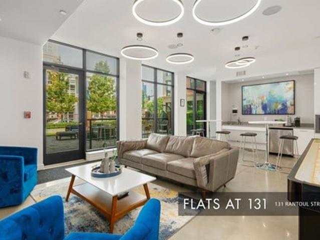 Apartment for rent in Beverly