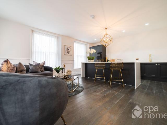 Apartment for rent in Cardiff Bay, Falcon Lodge