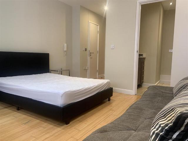 Apartment for rent in City Centre, Georgia