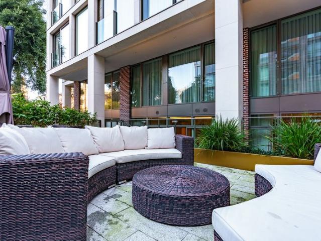 Townhouse to rent in Dublin 4, Bluebell