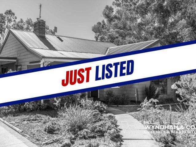 House for sale in Calulu, Victoria