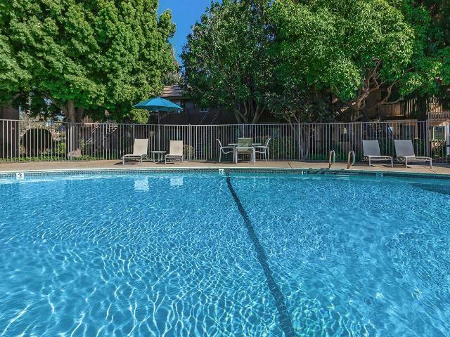 Apartment for rent in Carlsbad, California