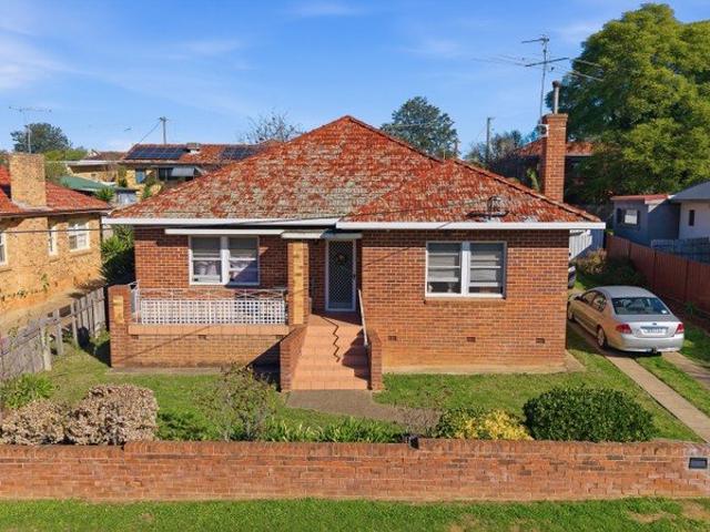 House for sale in Piallamore, New South Wales