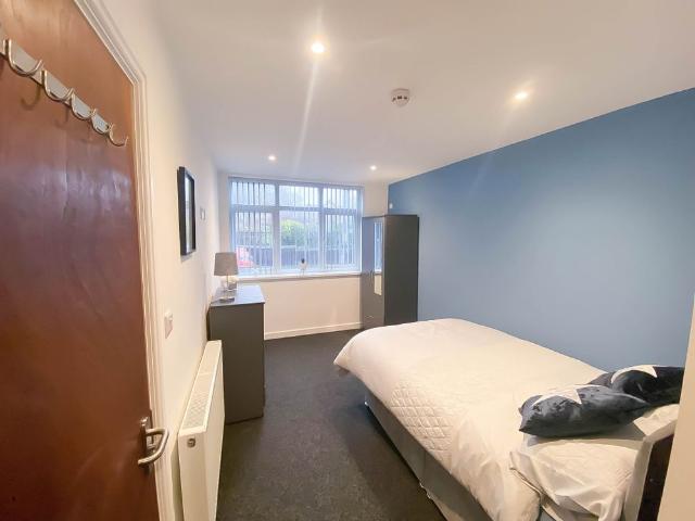 House for rent in Tunstall, Stoke-on-Trent