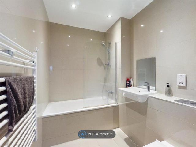 Apartment for rent in Northgate, Glynde