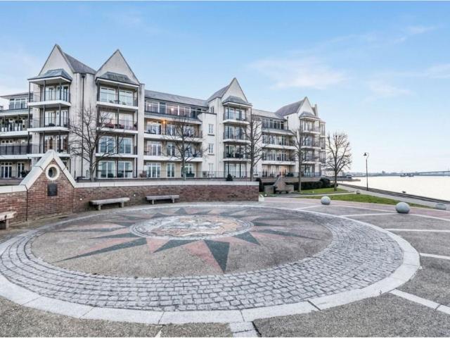 Apartment for rent in Swanscombe and Greenhithe, Monks Orchard