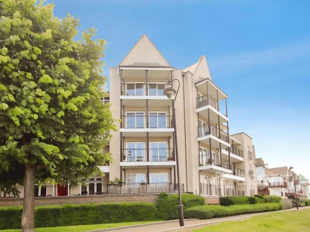 Apartment for rent in Swanscombe and Greenhithe, Monks Orchard