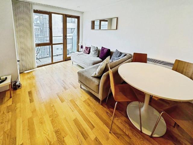 Apartment for rent in Steander, Leeds
