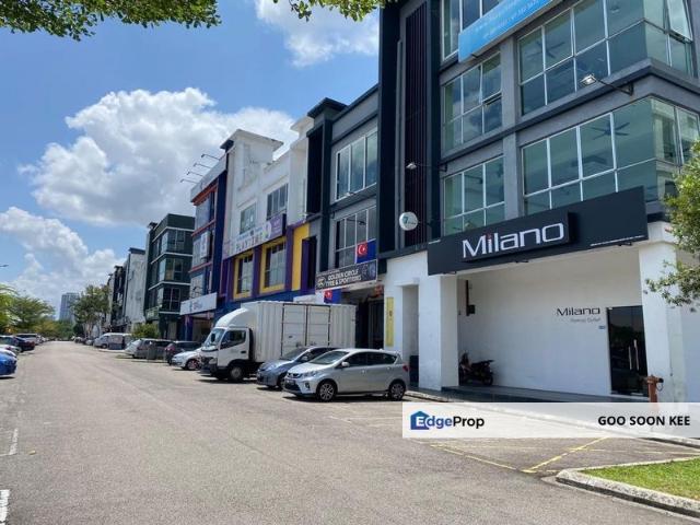 Shop for sale in Plentong, Johor