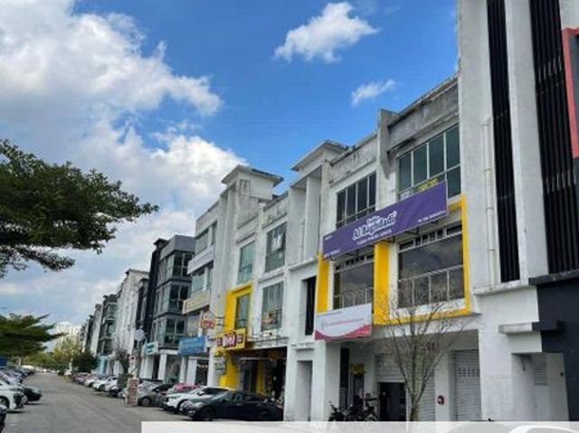 Shop for sale in Plentong, Johor