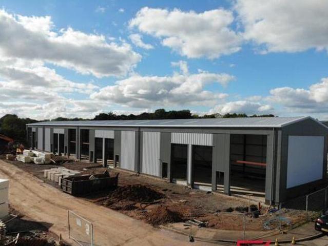 House for sale in Bromsgrove, Worcestershire
