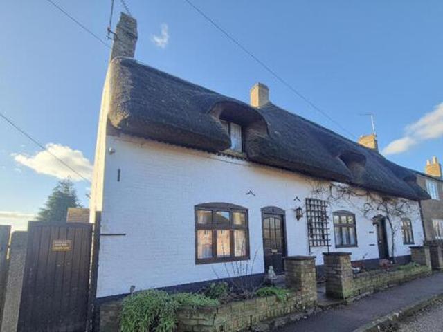 House for sale in Peterborough, Cambridgeshire and Peterborough