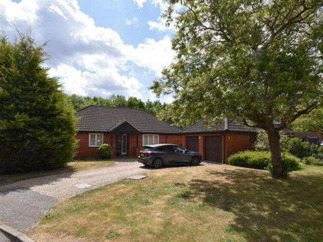 House for sale in Highwoods, Fordham Heath