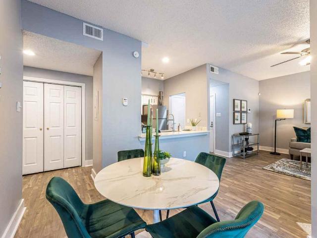 Apartment for rent in Bedford, Texas