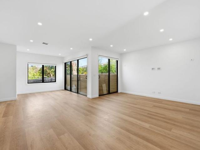 House for rent in Vermont South, Melbourne
