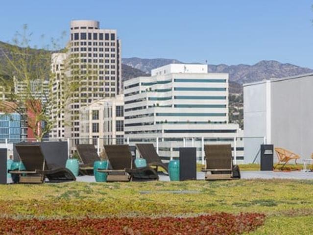 Townhouse for rent in Glendale