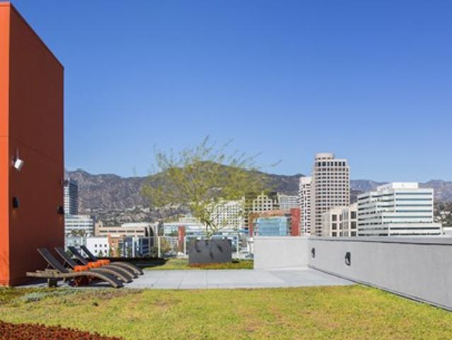 Townhouse for rent in Glendale