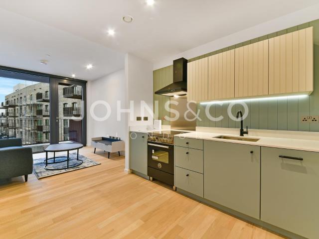 Apartment for rent in London Borough of Hounslow, Greater London