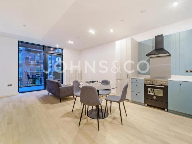 House for rent in London Borough of Hounslow, Greater London