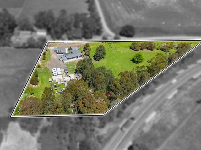 House for sale in Glengarry West, Victoria
