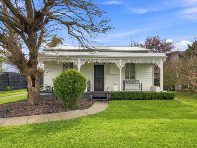 House for sale in Yinnar, Victoria