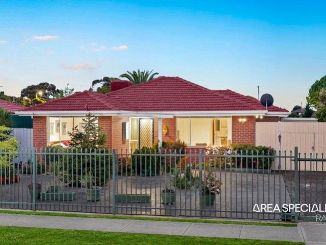 House for sale in Doveton, Melbourne