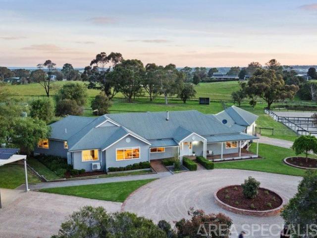 Cottage for sale in Langwarrin South, Melbourne