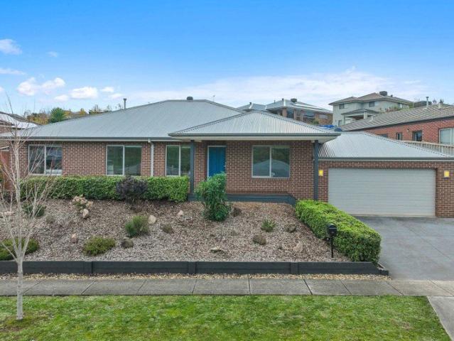 House for sale in Drouin, Victoria