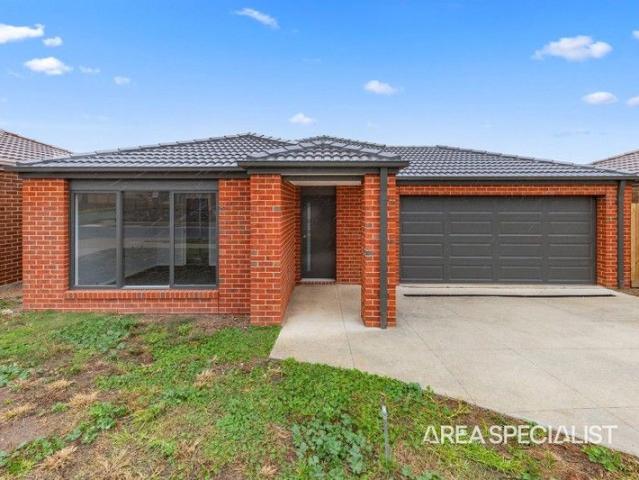 House for sale in Drouin