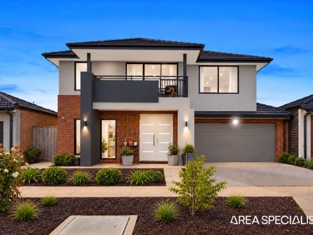 House for sale in Thornhill Park, Melbourne