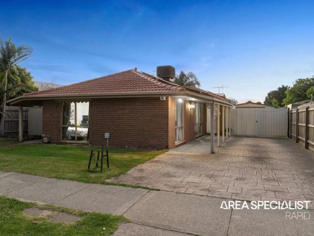 House for sale in Cranbourne North, Melbourne