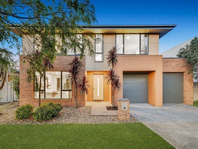 House for sale in Waterways, Melbourne
