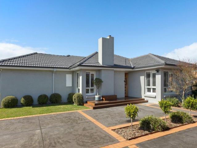 Townhouse for sale in Camerons Creek, Victoria