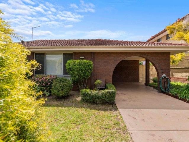 House for sale in Carine, City of Stirling