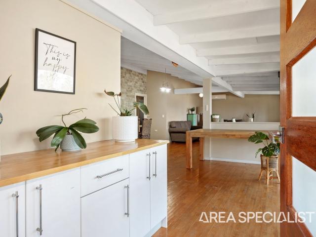 Cottage for sale in Grantville, Victoria
